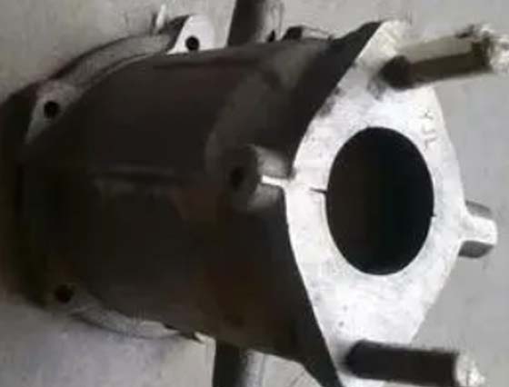 汽車(chē)三元催化器鑄件殼體